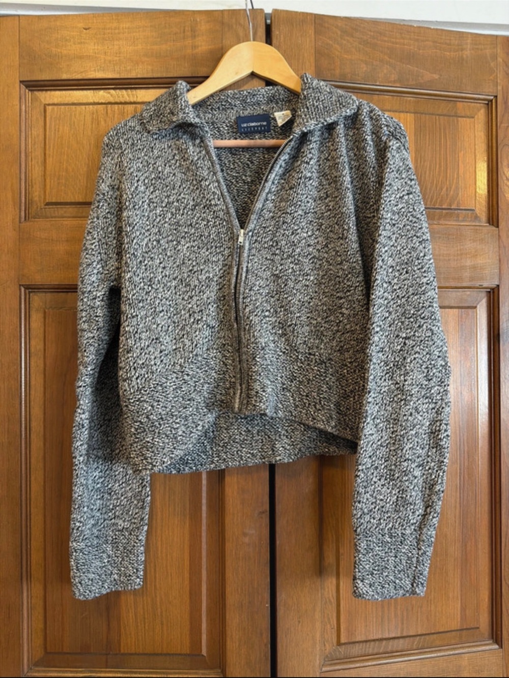 Liz Claiborne Black And White Zip-Front Cozy Cropped Knit Sweater Jacket